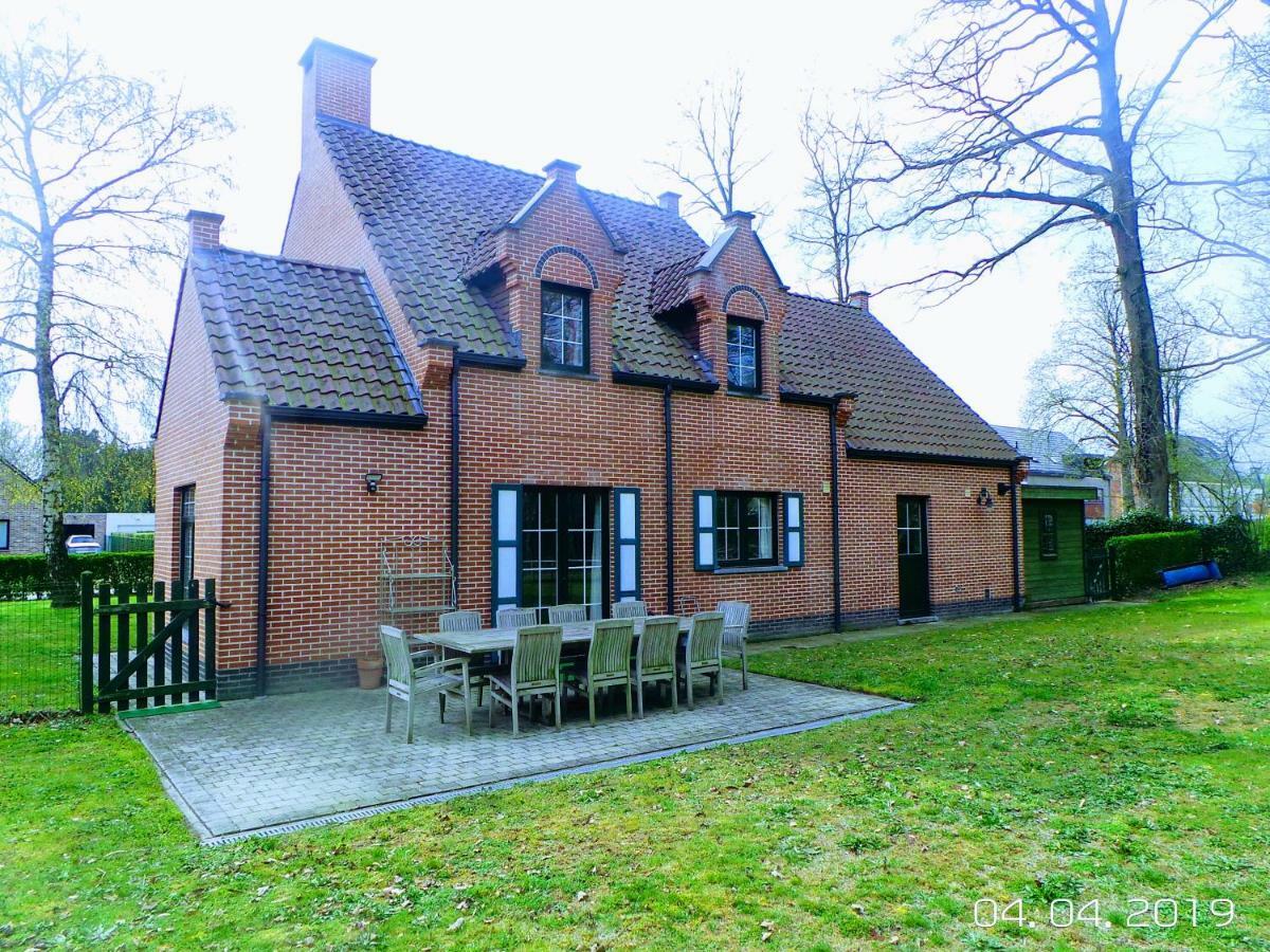 Villa De Ruiter Waasmunster Екстер'єр фото